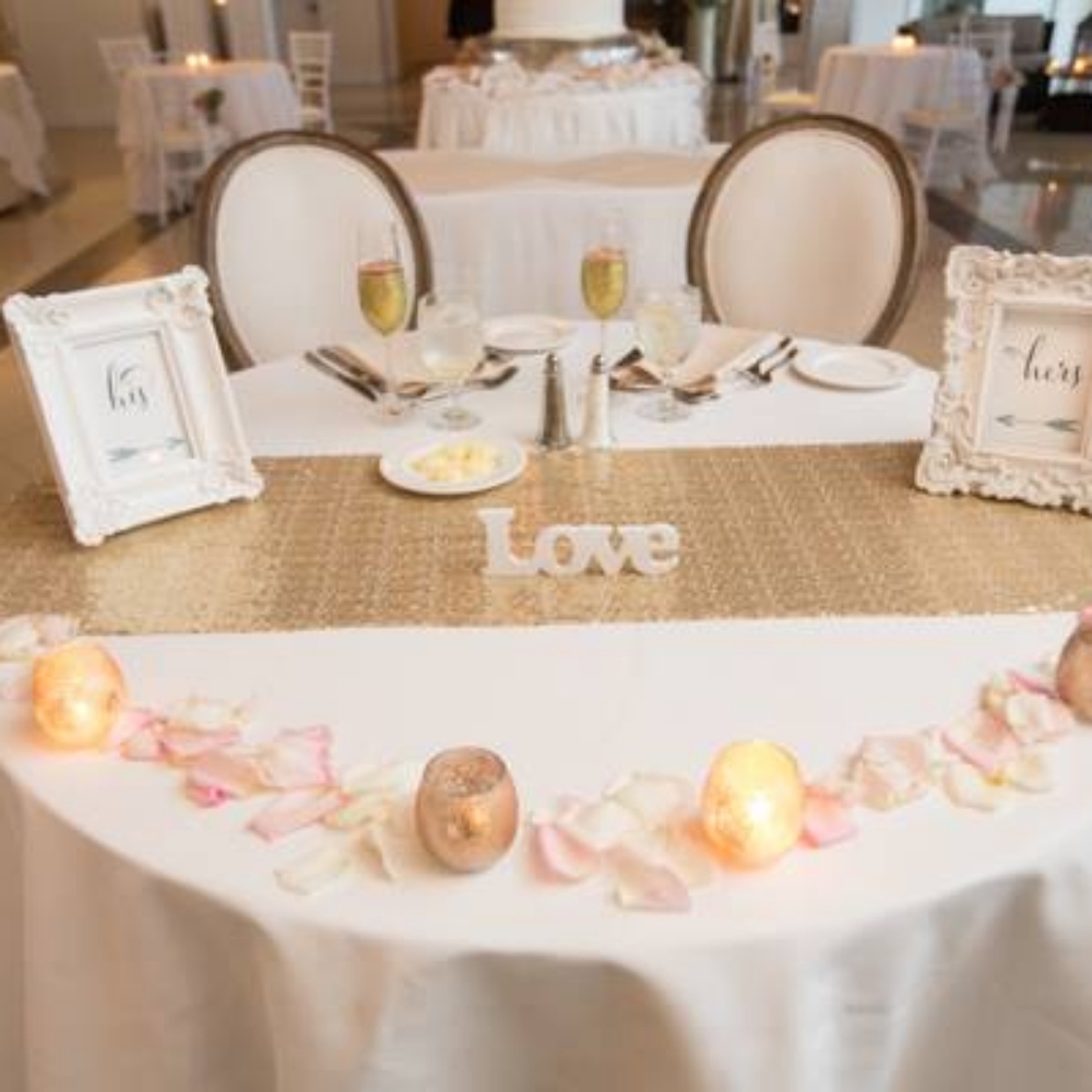 gold sequin table runner - Picture 3 of 3